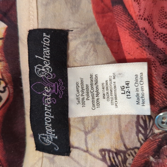 32. Appropriate Behavior sz L Long Sleeve Studded Floral Lace Accent Top - Picture 7 of 7